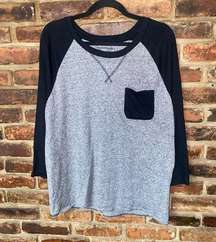 Brooklyn Cloth Gray Black Long Sleeve Baseball T-Shirt Women's Size XL