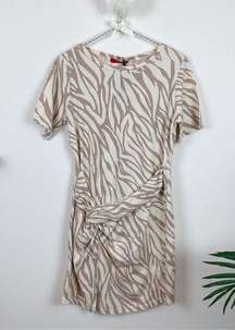 n:Philanthropy June Dress	Tropical Abstract Taupe