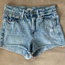 Good American Jean Shorts size 4/27