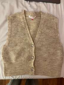 Sweater vest