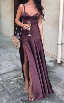 Fame & Partner Purple Plum Dress w/ high slit