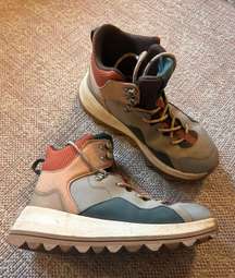 multicolor hiking boots 