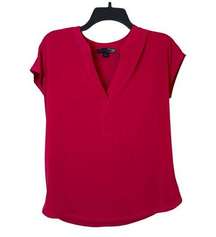 JW Style Red Cap Sleeve V-Neck Silky Stretchy Blouse Size Medium