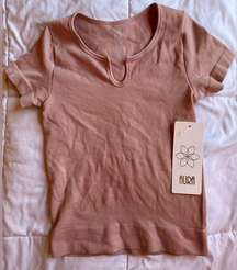 NWT Fitted Ribbed Tee