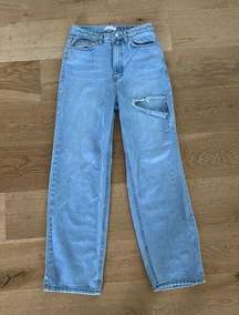 Oak + Fort - Straight Leg Jean with Cutout in Blue