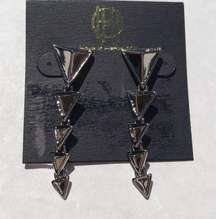 House of Harlow 1960 Graduated Triangle Earrings