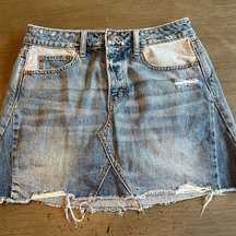 American Eagle Button‎ Distressed Jean Skirt Women's Size 4