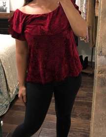 Knox Rose medium cranberry velvet ruffle top