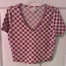 Juniors Pink Floral Checkered V-Neck Short Sleeve Fitted Crop Top