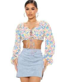 Fiestar Smocked Crop Top Front Lace Up Puff Sleeves Floral Womens Size Large NWT