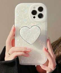 iphone 15 Heart Case