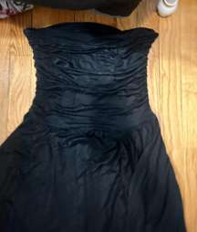 black Sleeveless Sundress