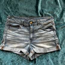 Outfitters Hi Rise Shorts