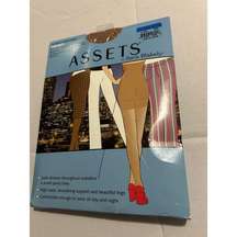 Assets by Sara Blakely Perfect Bodyshaping Pantyhose Nude Size 4