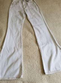 Hidden Jeans Happi  White w/Gold Stitching Flare Leg w/ Side Slits Women's Sz 26