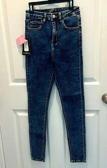 Pretty Little Thing Washed Indigo 5 pocket skinny jeans