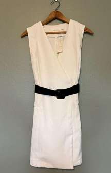 Idem Ditto Los Angeles White Sleeveless Profrssional Dress w/ Black Belt size M