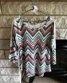 Absolutely Famous geometric knit blouse lace detail large 3/4 sleeve