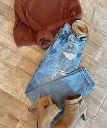 American Eagle Mom jeans and brown cropped sweater bundle