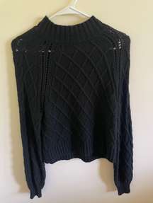 Black Semi-Cropped Sweater