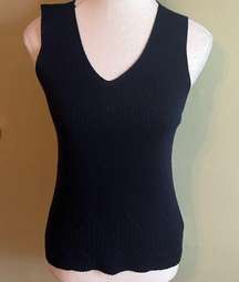 DKNY ribbed v-neckline lightweight wool Navy sweater vest