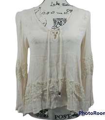 Clover & Scout Cream Lace Bohemian Tie Front Top M