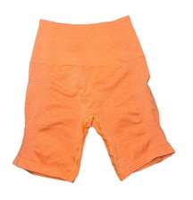 seamless bike shorts orange XS 4”