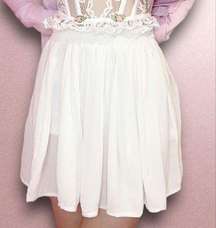 Brandy Melville White Basic Elastic Waist Luna Miniskirt One Size (XS-S)