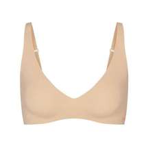 NWT SKIMS Naked Plunge Bra Clay Size M