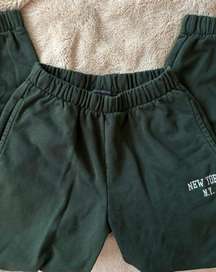 dark green new york sweatpants