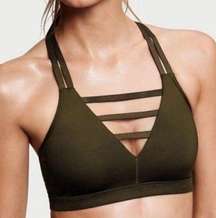 Victoria’s Secret sport plunge strappy sports bra in size small