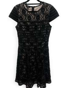 Alfani lace cap sleeve fully lined fit & flare dress size 10 black and nude