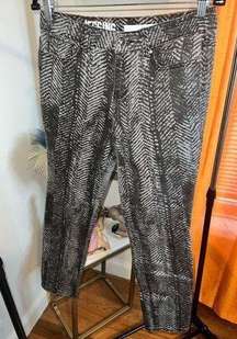 DKNY Jeggings size 8