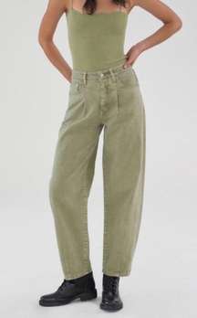 Anthropologie The Breaker Relaxed Ultra High Rise Pleated Barrel Jeans