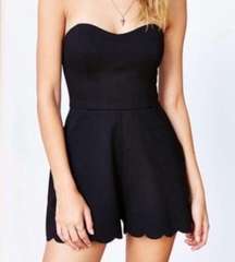 COOPERATIVE Black Strapless Scalloped Romper Urban Outfitters Size 0