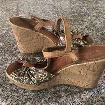 Adorable cork wedges