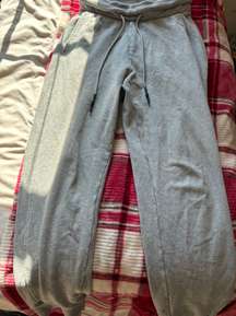 grey  sweat pants