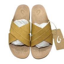 Olukai Kīpe‘a ‘Olu Leather Slide Sandals Golden Sand women’s size 9