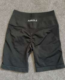 Aurola Shorts