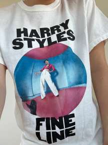 Fine Line T-Shirt