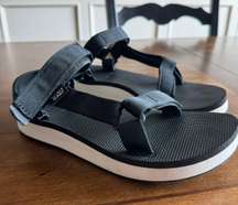 Midform Universal Sandal