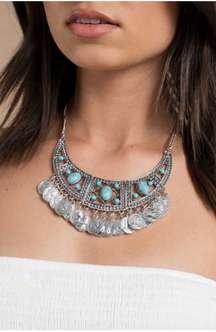 statement necklace 