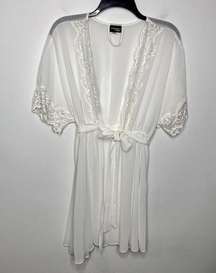 Seductive wear by cinema etoile white lingerie robe size medium