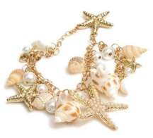 Beachy Gold And White Charm Bracelet With Starfish And Seashells. NWT