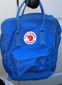 blue Fjallraven Kanken bag