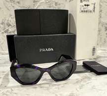 BRAND NEW Authentic  Dark Grey Cat Eye Sunglasses Abstract Purple Frame