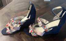 Navy Wedges With Floral Appliqué 