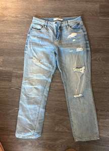 Hidden Straight Leg Distressed Jeans 