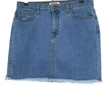 O2 Denim Jean Mini Skirt Fringe Raw Hem Pockets Stretch Medium Wash Size L