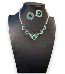 Albion Green Stone and Rhinestone Necklace Clip on Earrings Set